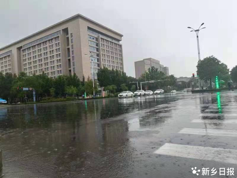 暴雨如河注 市区不看海 新乡市以最快速度做好城区防汛工作|泛亚电竞官网