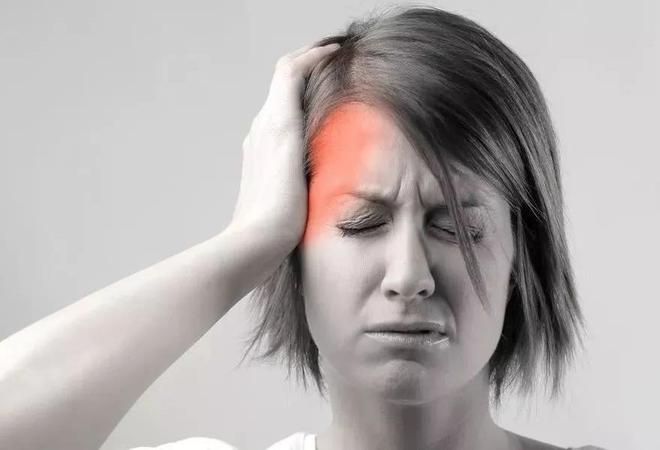 味精,咖啡因都可能是诱发?缓解偏头痛的"小窍门"靠谱吗