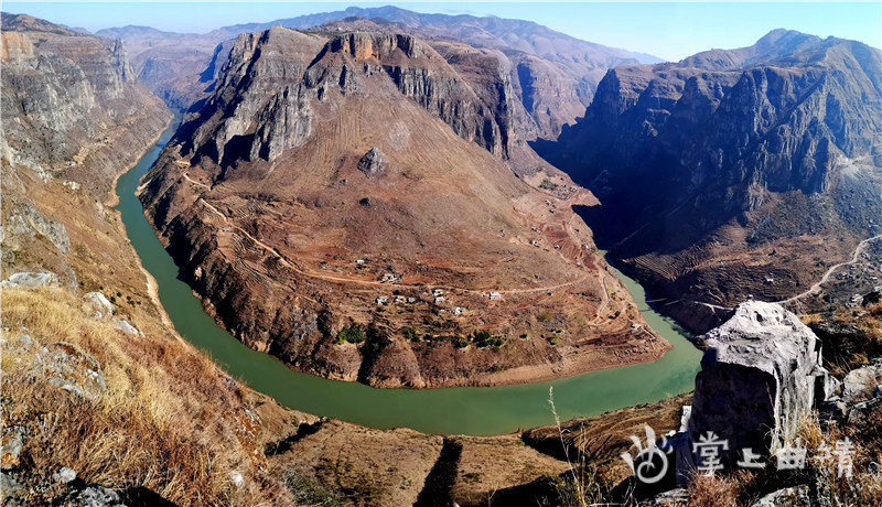鸟瞰牛栏江