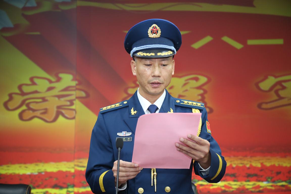 嘉兴军分区这场军官退役仪式上,"戎耀之剑"亮相!