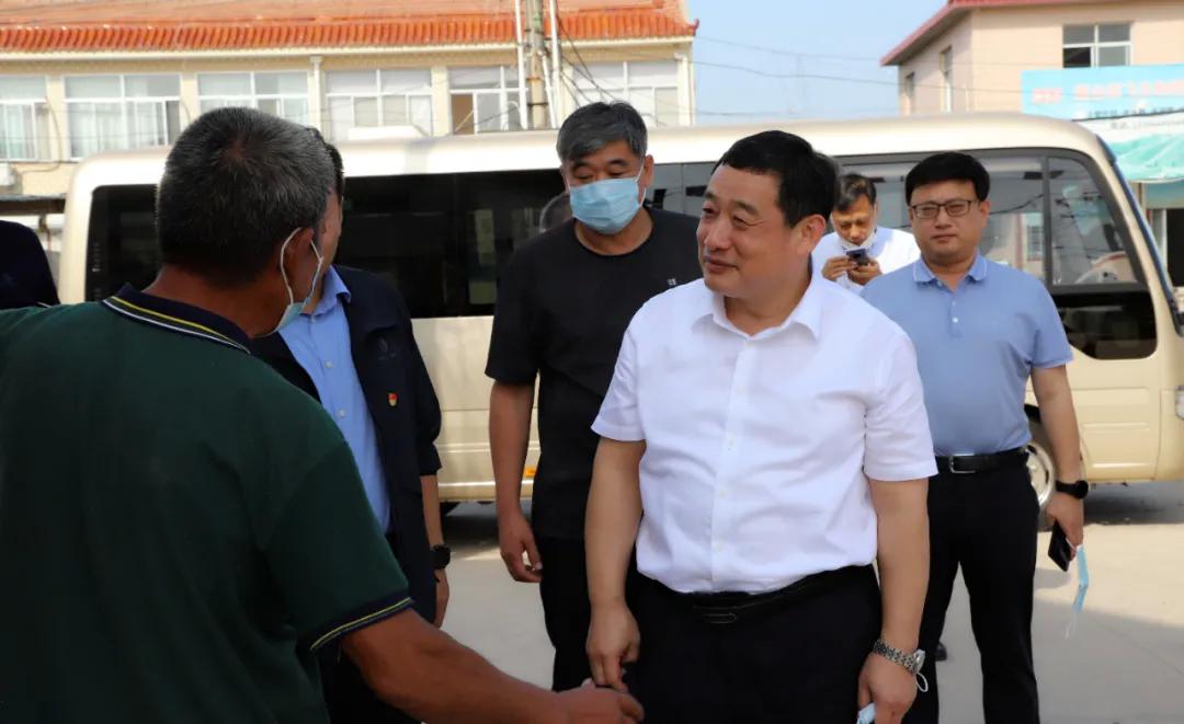 栖霞市委书记包华"四不两直"督导清洁取暖和农村改厕工作