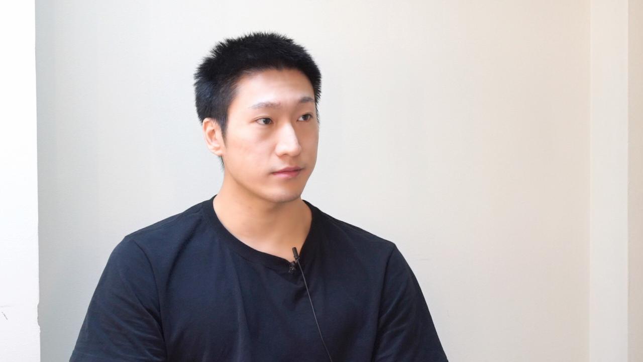 【读嘉人文专访】《秀水泱泱》李达扮演者杨思宇:遇到危机时,每个人都