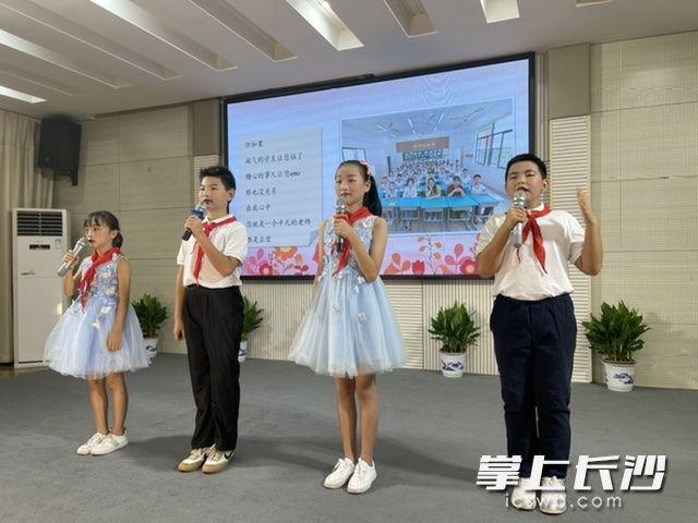 芙蓉区东风小学图片